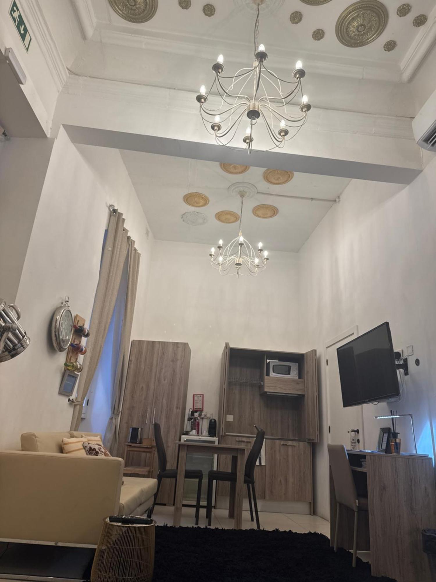Apartman Ground Floor With Jacuzzi 0 *