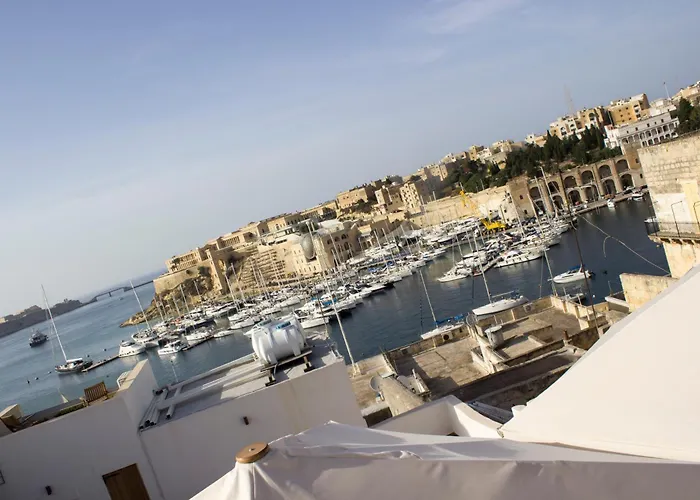 Birgu Lodge Ground Floor With Jacuzzi 0