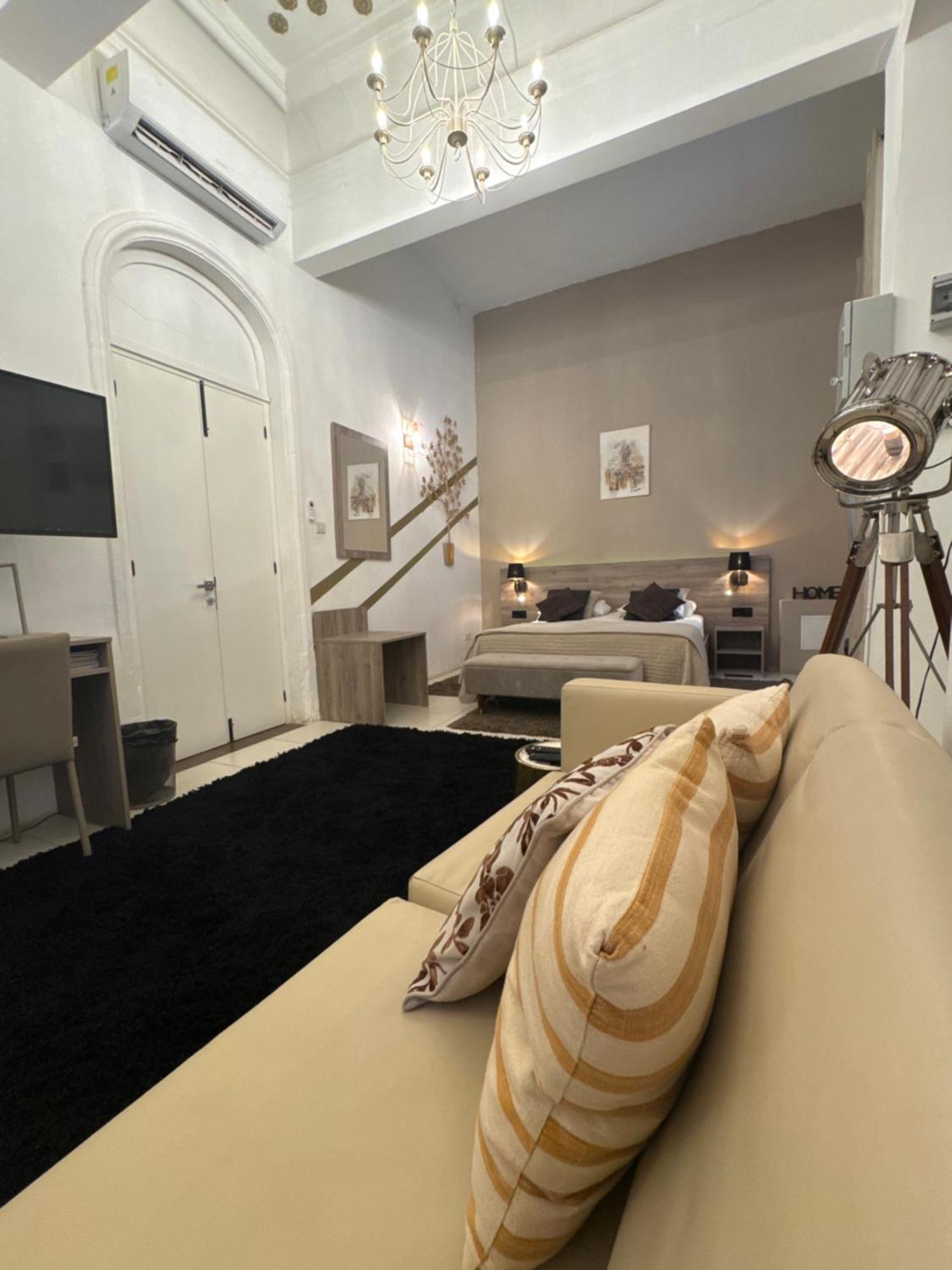 Ground Floor With Jacuzzi 0 Apartment *
